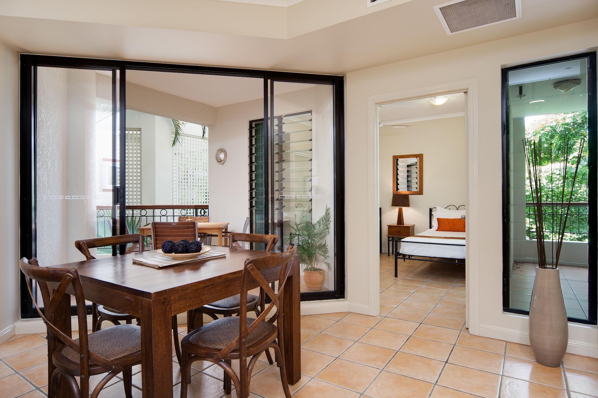 The Mediterranean Port Douglas Exterior foto