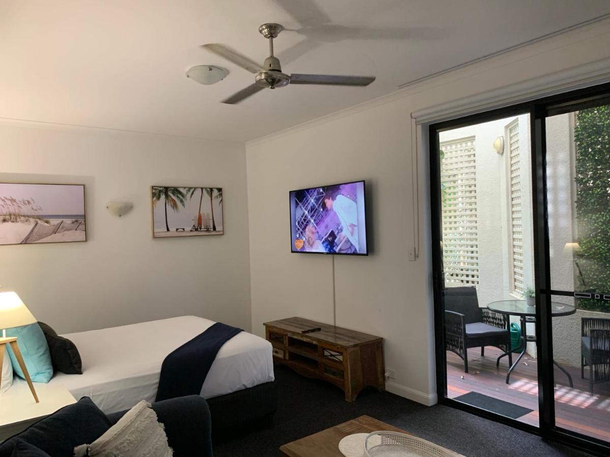 The Mediterranean Port Douglas Exterior foto