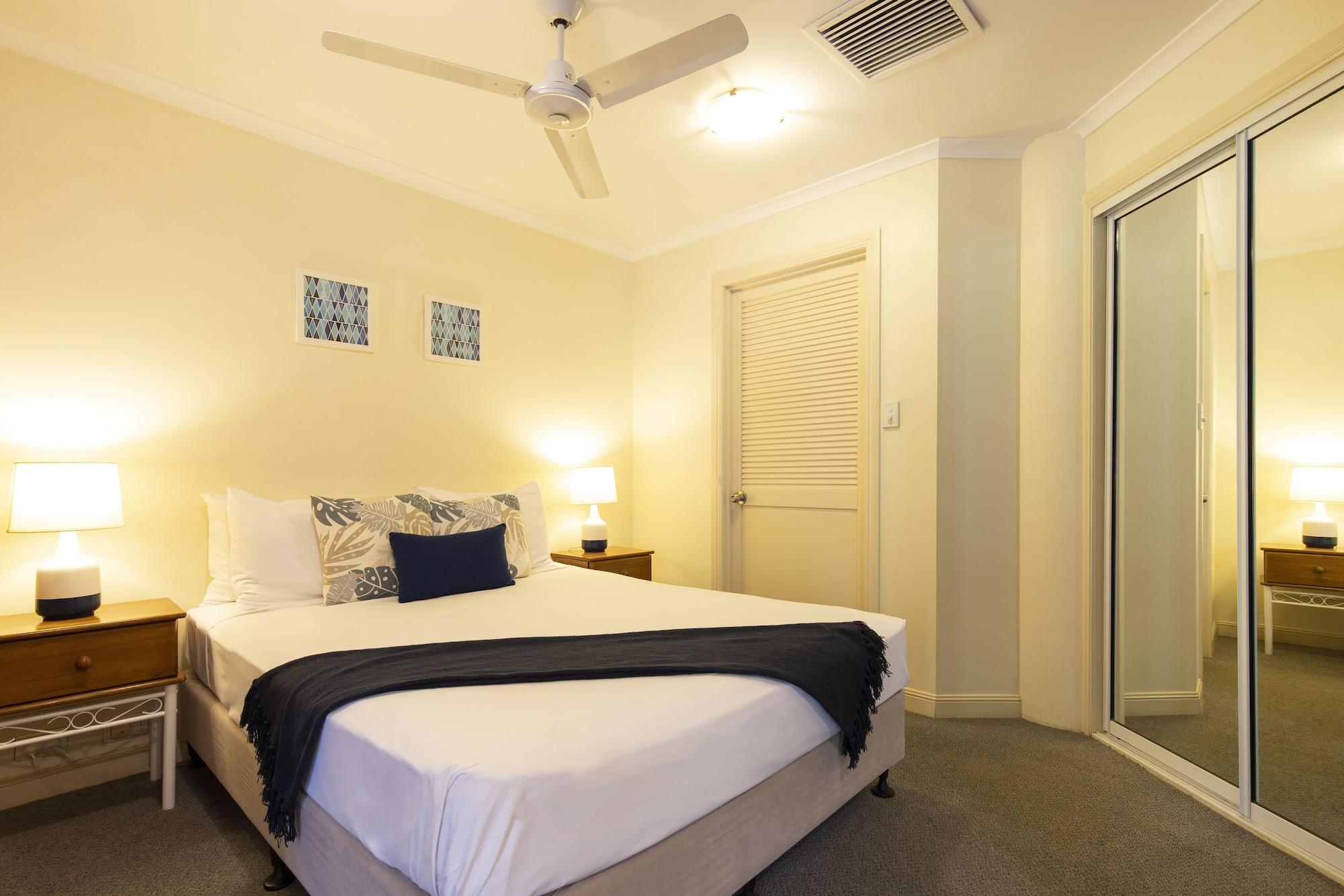 The Mediterranean Port Douglas Exterior foto